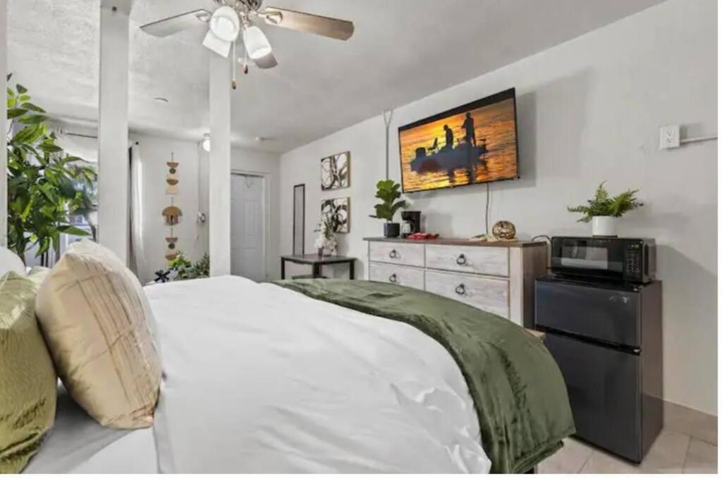 Inviting Oasis - Cozy, Spotless, And Comfortable Room Pahokee Ngoại thất bức ảnh
